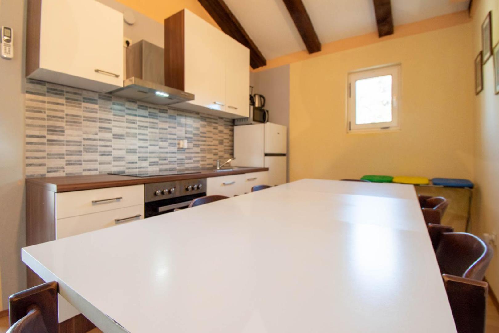 Valkane Pet Friendly 150m From The Stunning Valkane Beach, Indoor Pools-fitness And Mall Apartment *