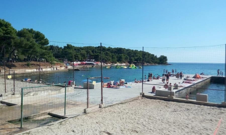 Valkane Pet Friendly 150m From The Stunning Valkane Beach, Indoor Pools-fitness And Mall Apartment Pula